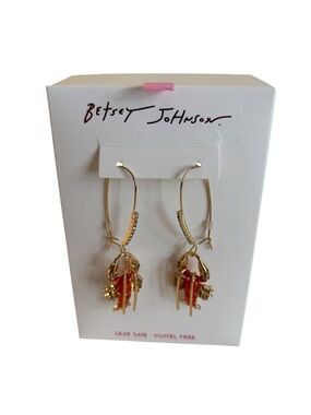 Betsey Johnson Gold Toned Orange Lobster Dangle Earrings. Super Fun!
